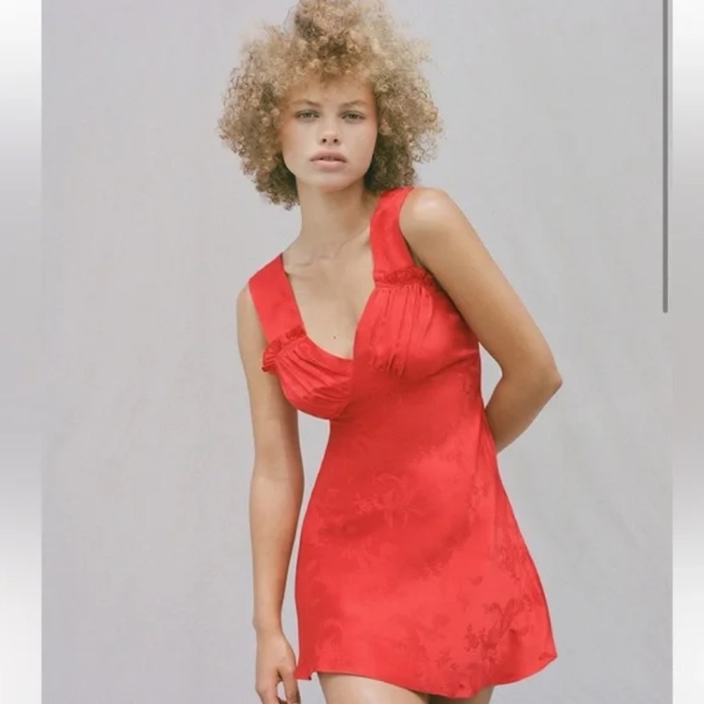 Realisation par red Roxy dress